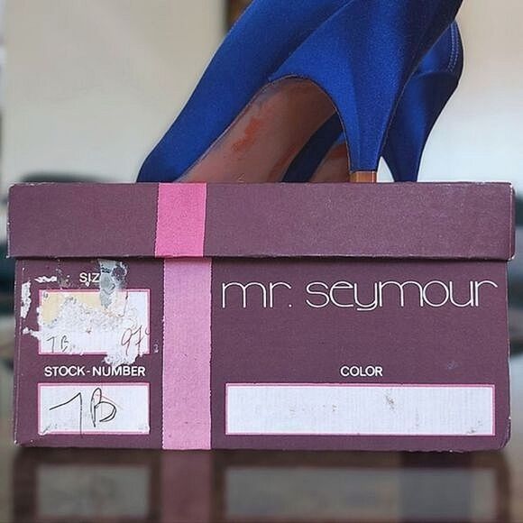 Vtg 80s Stuart Weitzman for Mr. Seymour blue sateen pumps - Picture 10 of 16